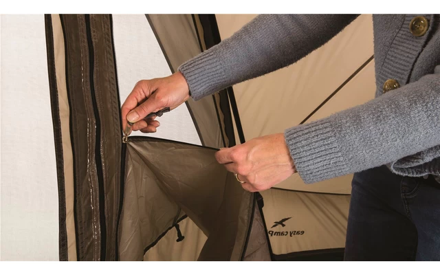 Easy Camp Moonlight Bell Tipi Familienzelt 7 Personen 5 Easy Camp Moonlight Bell Tipi Familienzelt 7 Personen – Bild 5